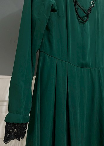 Yeşil Uzun Kollu Dökümlü Uzun Elbise - Görsel 7