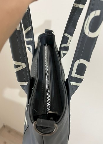 Gri Baskılı Fermuarlı Kadın El Çantası - Görsel 6