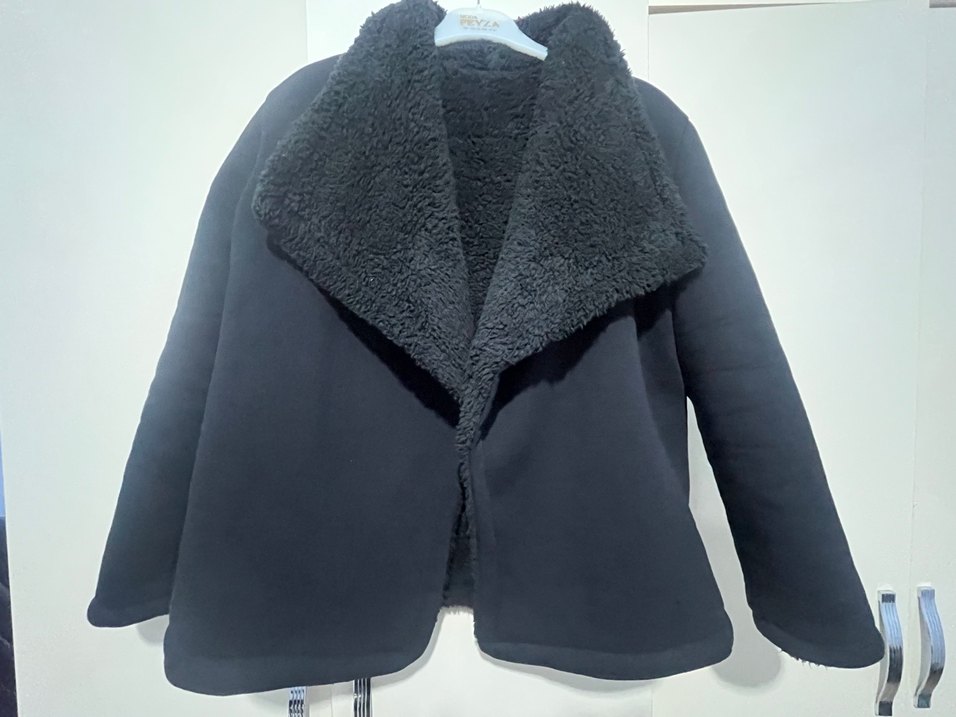 Gri Mini Kürklü Kadın Ceket - Görsel 4