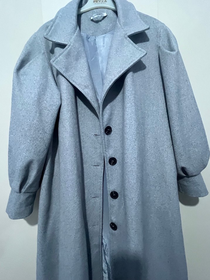 Gri Düğmeli Klasik uzun Kaban - Görsel 2