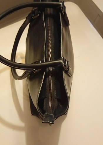 Klasik Siyah Deri Kadın Ofis Çantası - Görsel 4