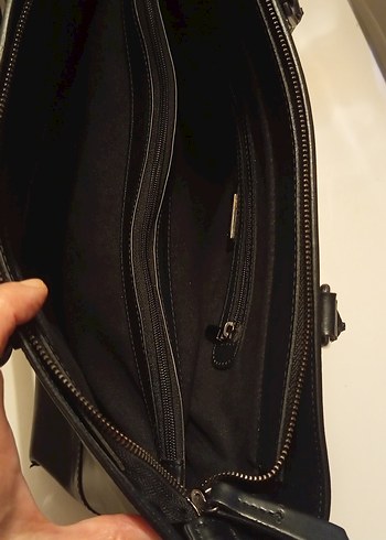 Klasik Siyah Deri Kadın Ofis Çantası - Görsel 7