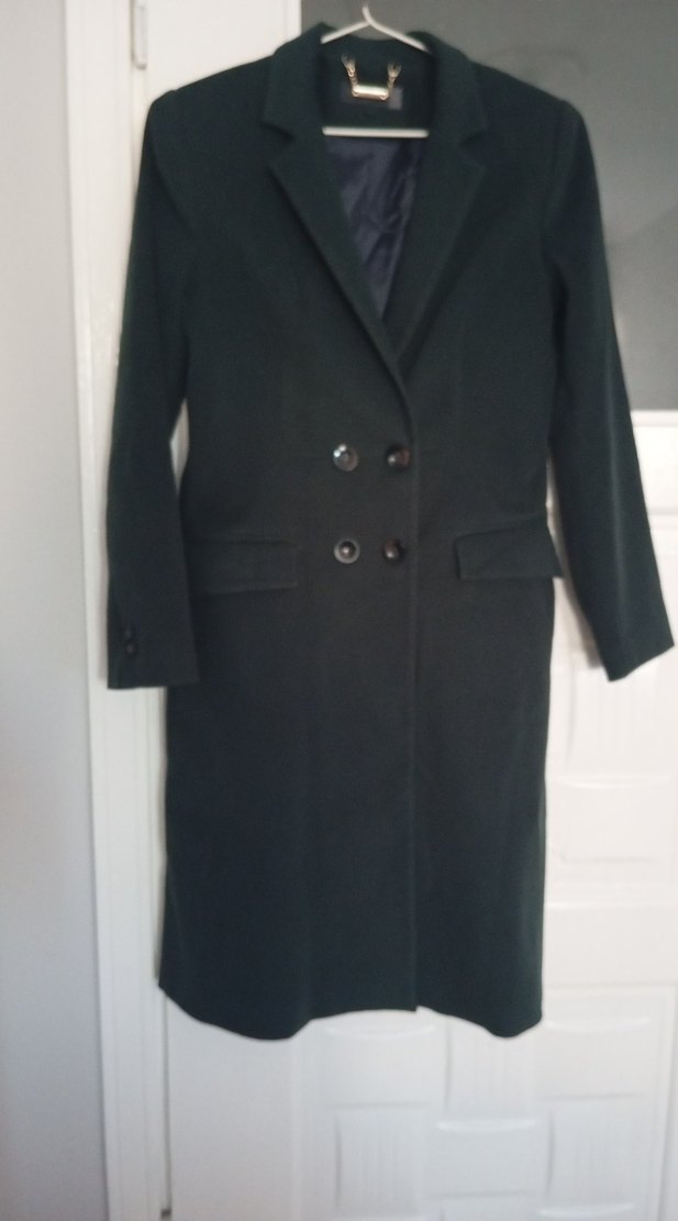 Koyu Yeşil Düğmeli Kaban - Görsel 2