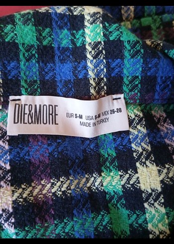 DÜĞMELİ ÇİFT KAPAKLI CEPLİ EKOSE KADIN CEKET. - Görsel 4