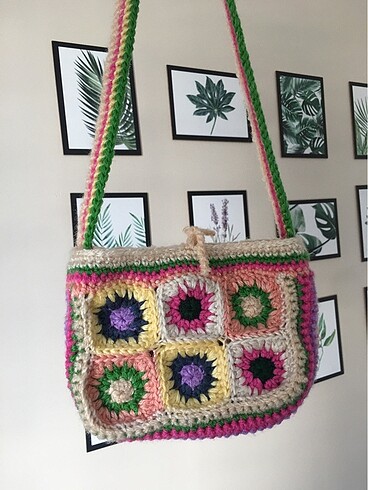 Pull and Bear Motif örgü kroşe çanta