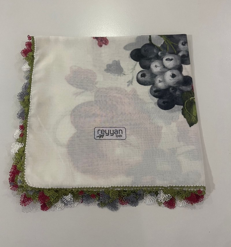 Dantel Detaylı Çok Renkli Kadın Yazma - Görsel 2