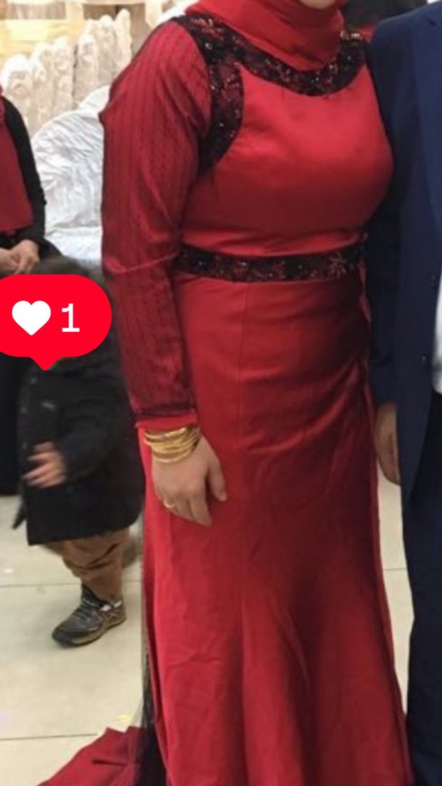 Uzun Kırmızı Drapeli Gotik Kadın Kına Elbisesi - Görsel 2