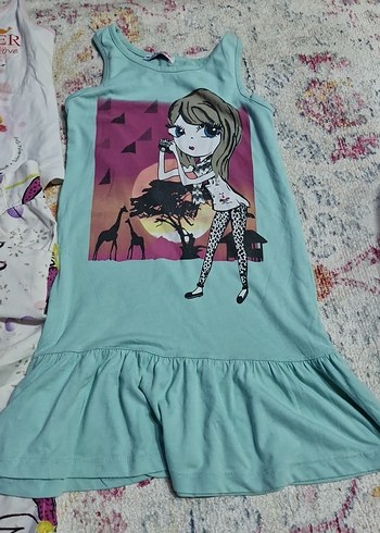 Kız Çocuk Çiçekl pantolon tişört i ve Baskılı elbise - Görsel 3