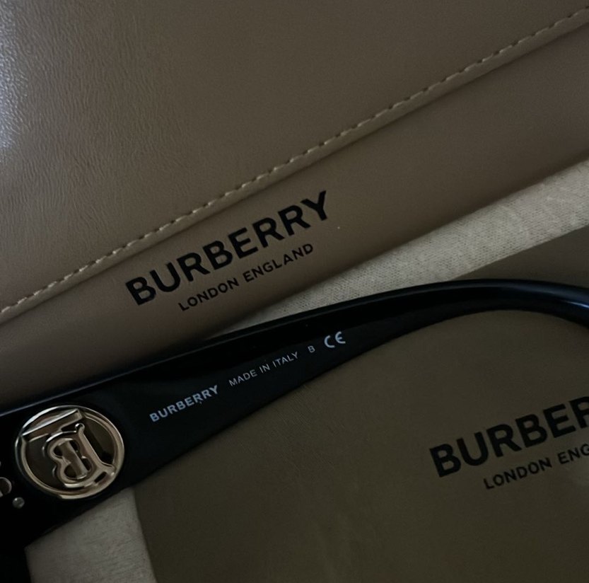 Burberry Siyah Tokalı Kadın Güneş Gözlüğü - Görsel 5