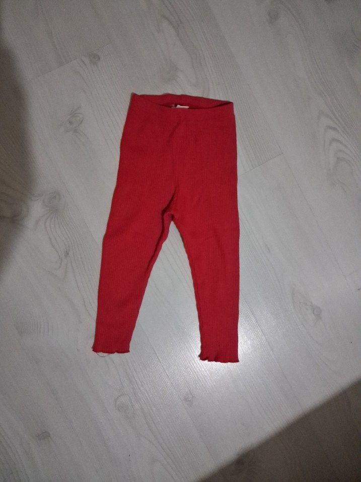 Kız Çocuk Kırmızı Pileli Tayt - Görsel 3