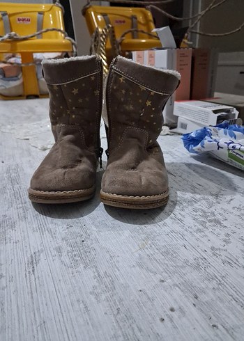 Kız Çocuk Kahverengi Süet Botlar - Görsel 2