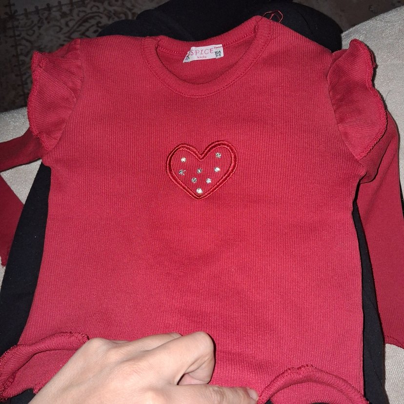 Kız Çocuk Kırmızı taytlı fırfırlı takım bedenleri mevcut - Görsel 4