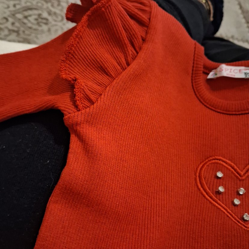 Kız Çocuk Kırmızı taytlı fırfırlı takım bedenleri mevcut - Görsel 2