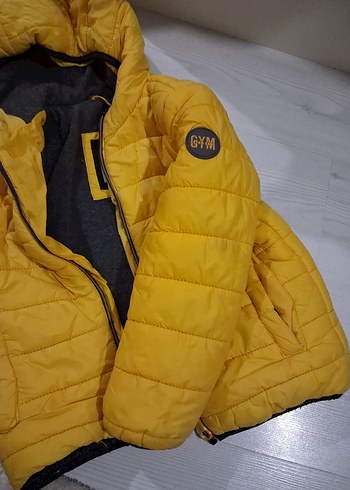 Sarı Kapüşonlu Erkek Çocuk Mont lcw marka - Görsel 4