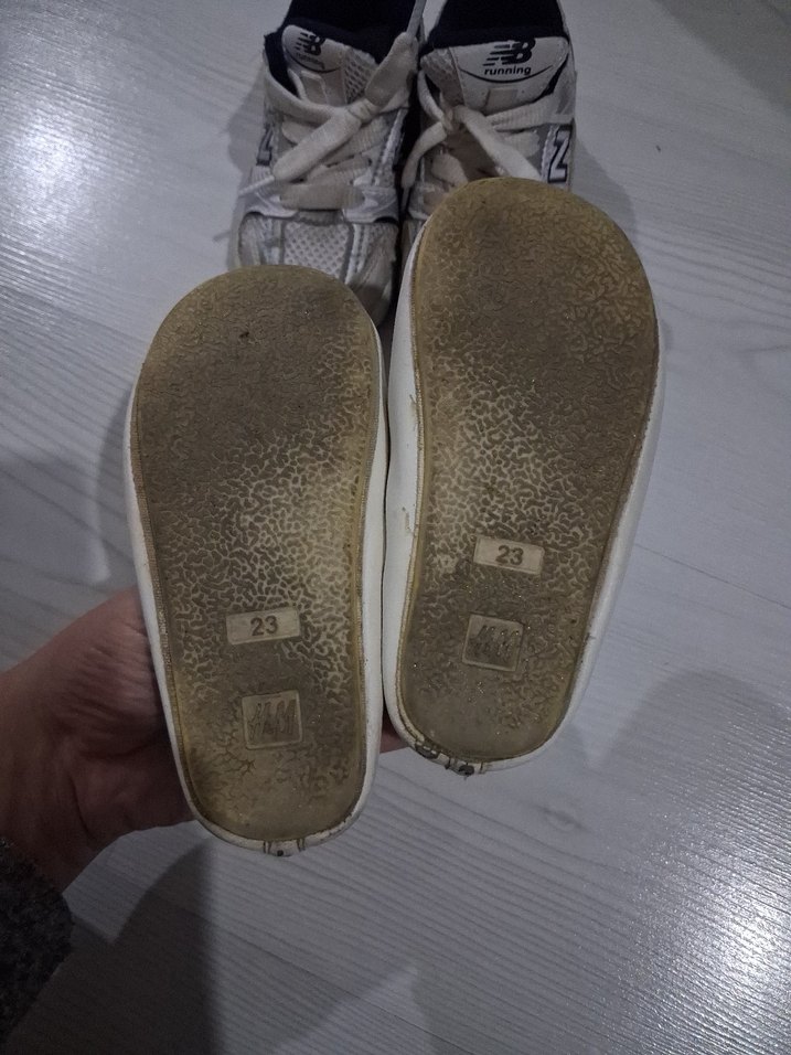 Kızlar için Beyaz Babet Ayakkabı 23 numara h&m marka - Görsel 2
