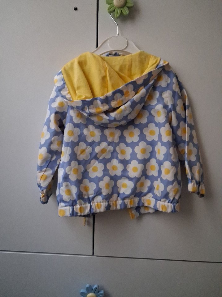 Çiçek Desenli Kapüşonlu Kız Yağmurluk mothercare marka - Görsel 4