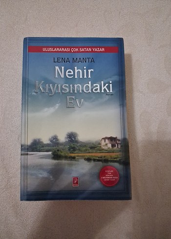 Nehir Kıyısındaki Ev - Lena Manta