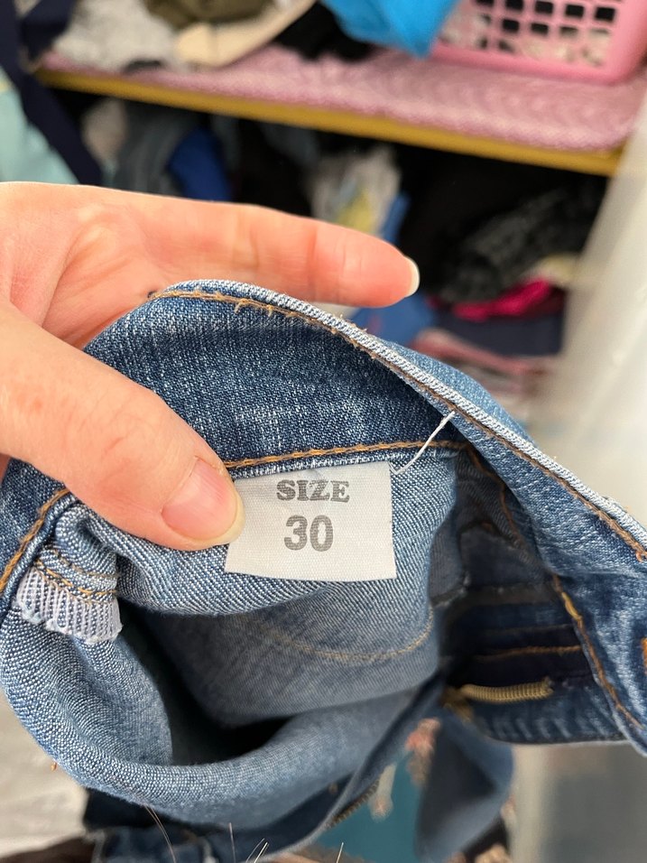 Tokalı Mavi Midi Kot Şort - Görsel 3