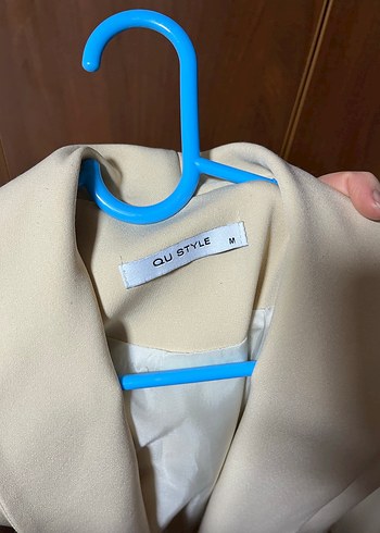 Düğmeli Beyaz Kadın Blazer Ceket - Görsel 3