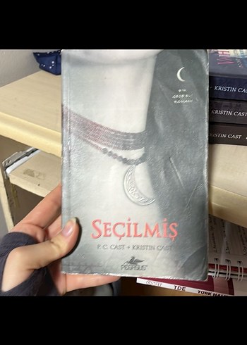 P.C. Cast + Kristin Cast Kitap Seti - Görsel 4