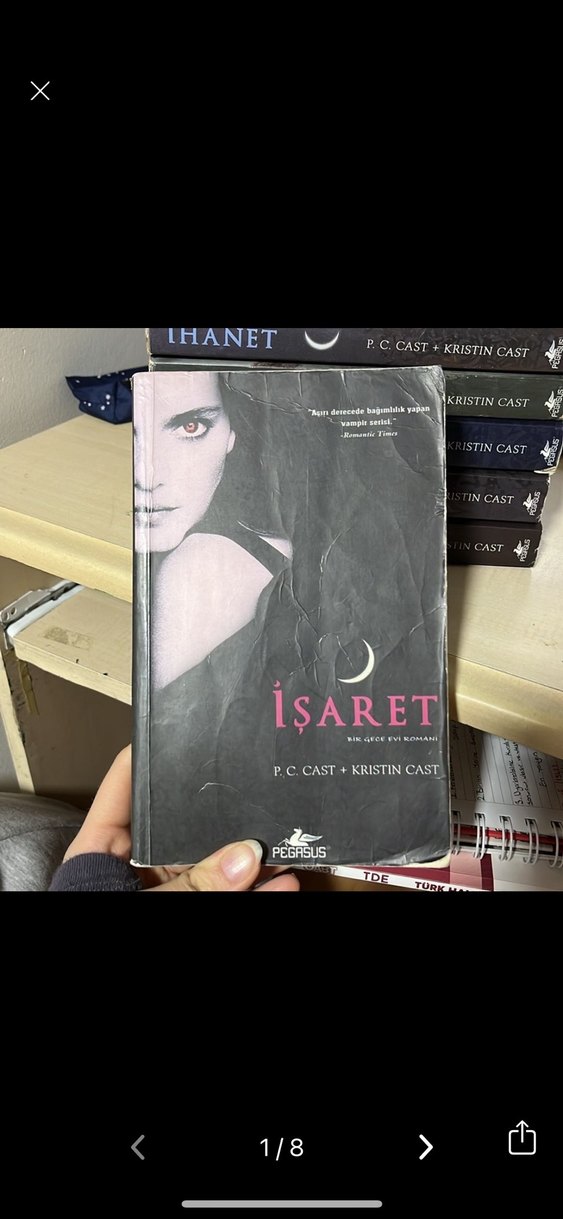 P.C. Cast + Kristin Cast Kitap Seti - Görsel 2