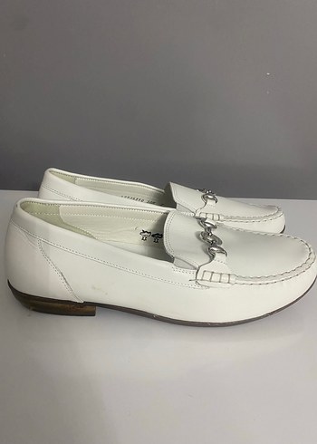 Kızlar için Beyaz Deri Tokalı Loafer Ayakkabı - Görsel 2