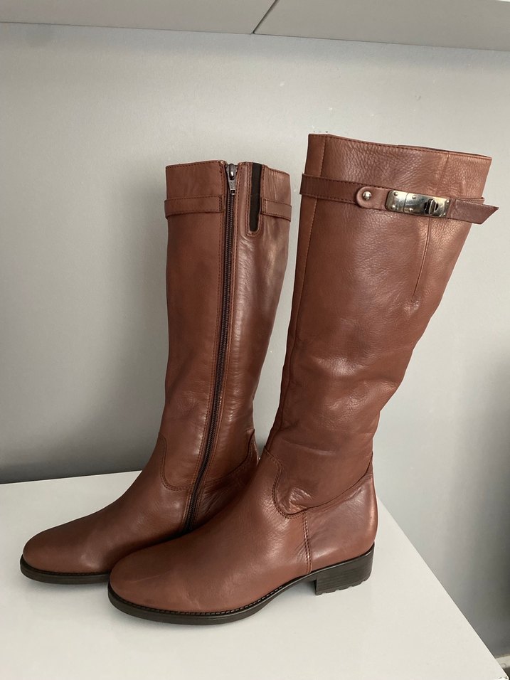 Klasik Toka Detaylı Kahverengi Deri Dizüstü Bot - Görsel 4