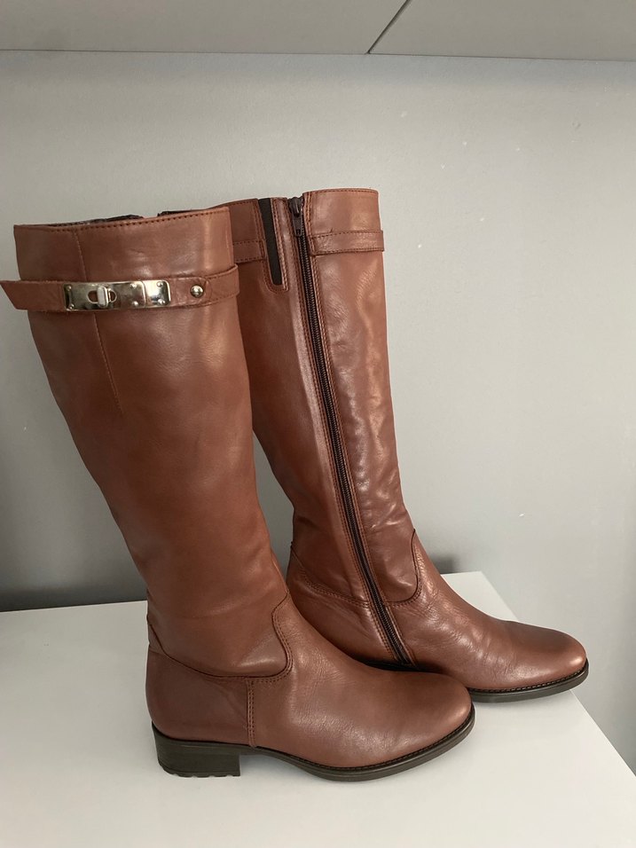 Klasik Toka Detaylı Kahverengi Deri Dizüstü Bot - Görsel 5