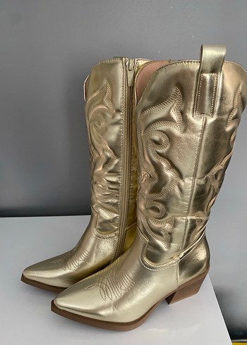 Dizüstü Altın Rengi Deri Bot - Görsel 5