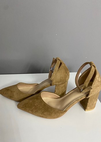 Bej Süet Kemerli Kadın Topuklu Ayakkabı - Görsel 8