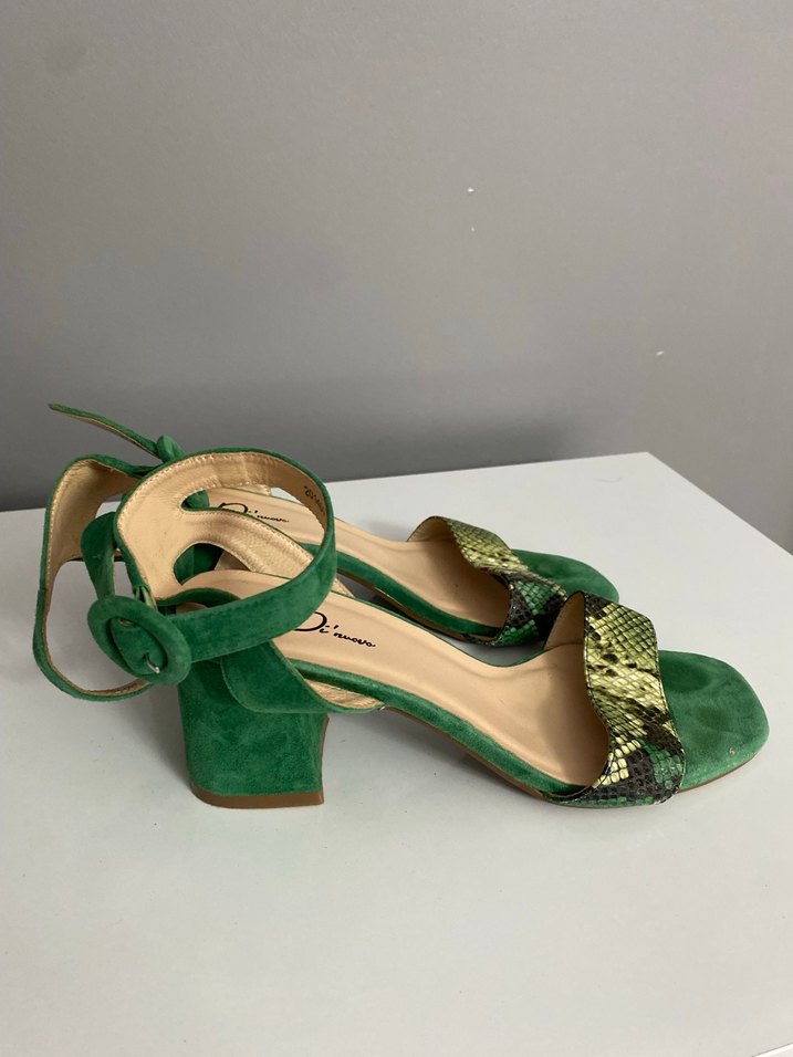 Yeşil Yılan Desenli Süet Kadın Topuklu Ayakkabı - Görsel 2