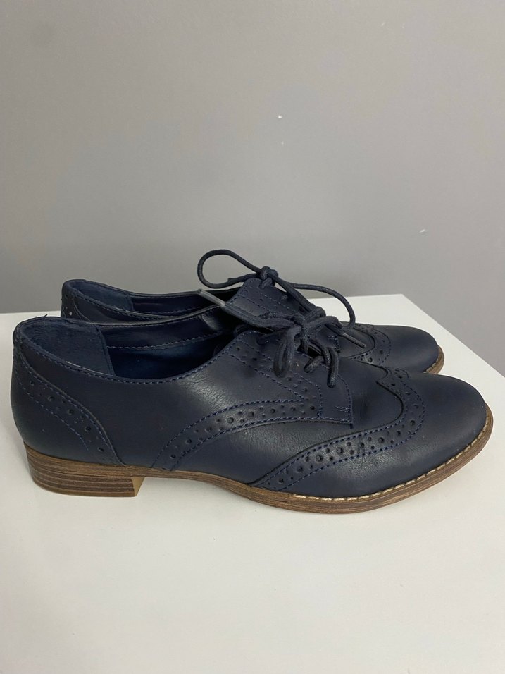 Lacivert Dolgu Topuklu Düğmeli Klasik Kadın Ayakkabı - Görsel 3