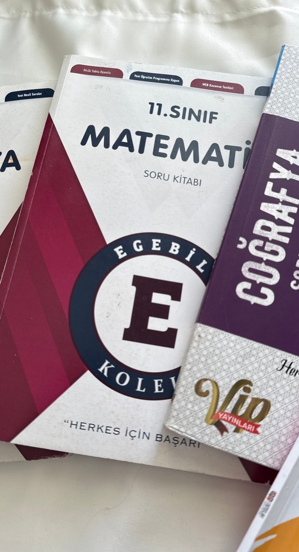 11. Sınıf Coğrafya Soru Kitabı - Egebil Koleji - Görsel 2