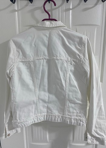 Beyaz Düğmeli Kadın Kot Ceket - Görsel 3