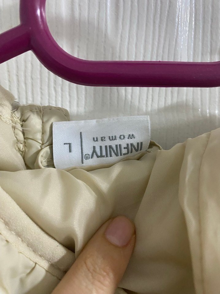 Bej Fermuarlı Kadın Yelek - Görsel 3