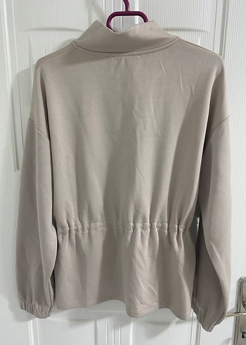 Bej Yüksek Yakalı Fermuarlı Sweatshirt - Görsel 4