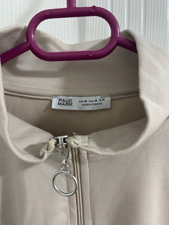 Bej Yüksek Yakalı Fermuarlı Sweatshirt - Görsel 3