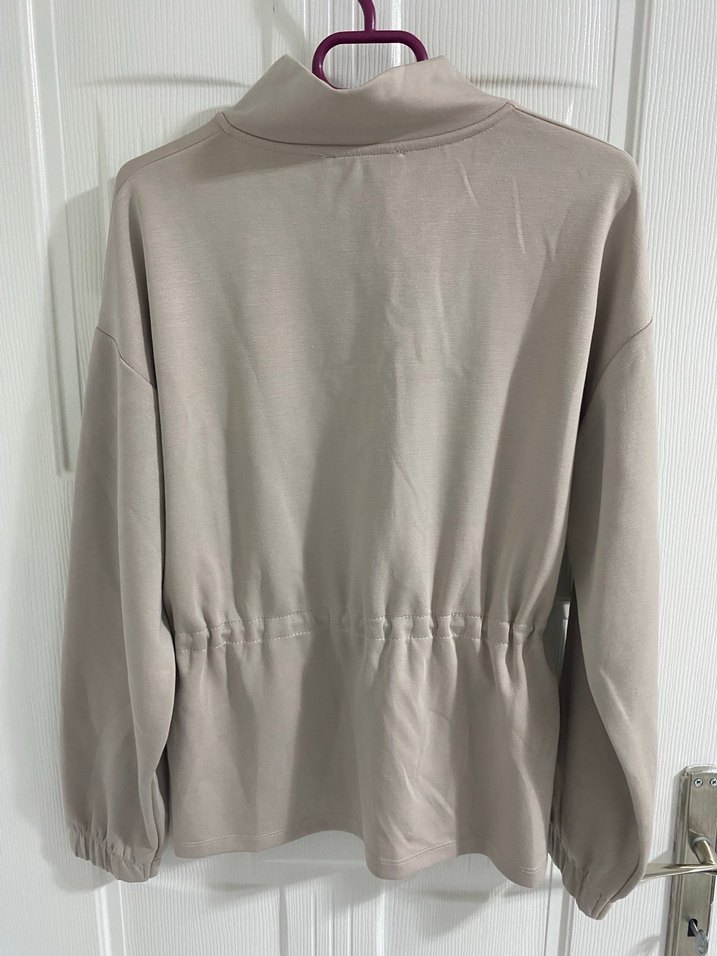 Bej Yüksek Yakalı Fermuarlı Sweatshirt - Görsel 4