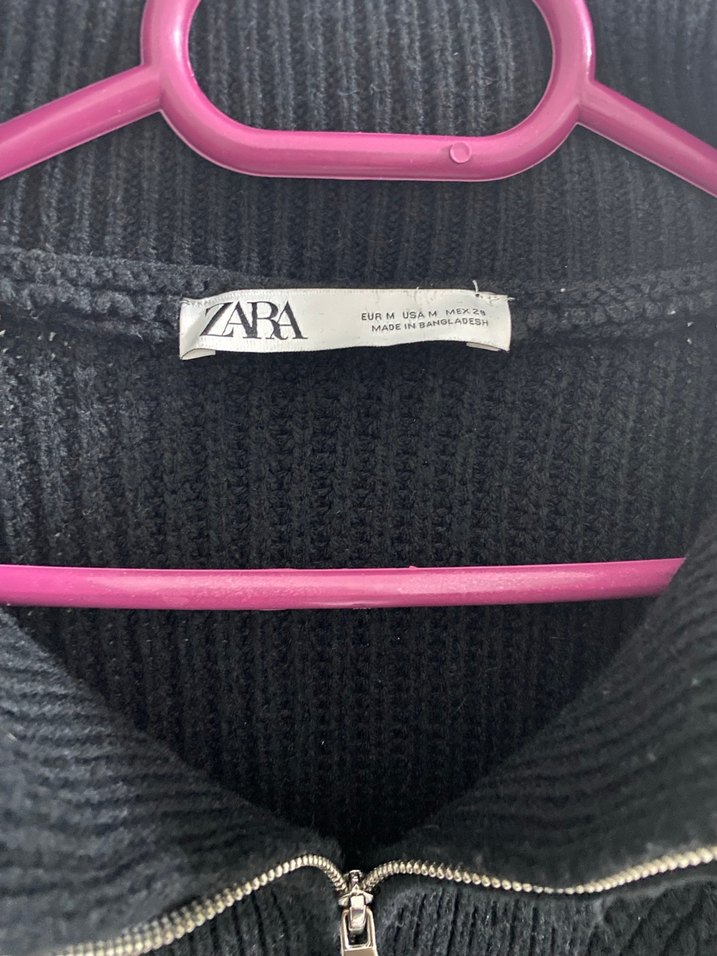 Siyah Boğazlı Triko Kadın yelek - Görsel 2