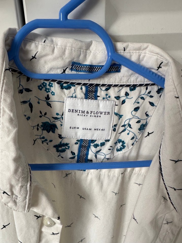 Düğmeli Beyaz Kısa Kollu Erkek Gömlek - Görsel 2