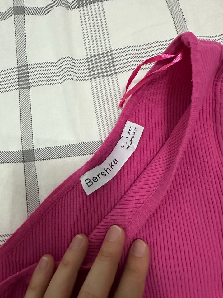 Pembe Asimetrik Tek Omuz Triko Bluz - Görsel 2