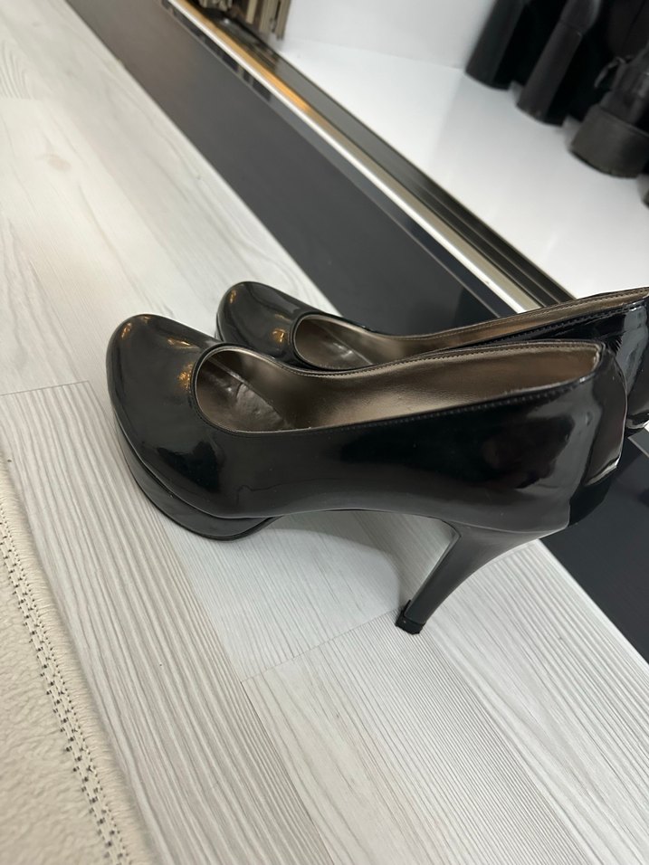 Siyah Rugan Topuklu Kadın Ayakkabı - Görsel 3