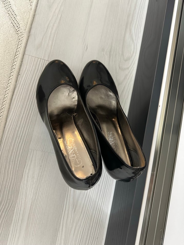 Siyah Rugan Topuklu Kadın Ayakkabı - Görsel 2