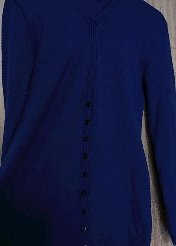 Lacivert V Yaka Kadın Kazak - Görsel 2