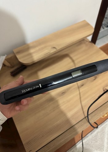 Remington siyah Renk Saç Düzleştirici - Görsel 2