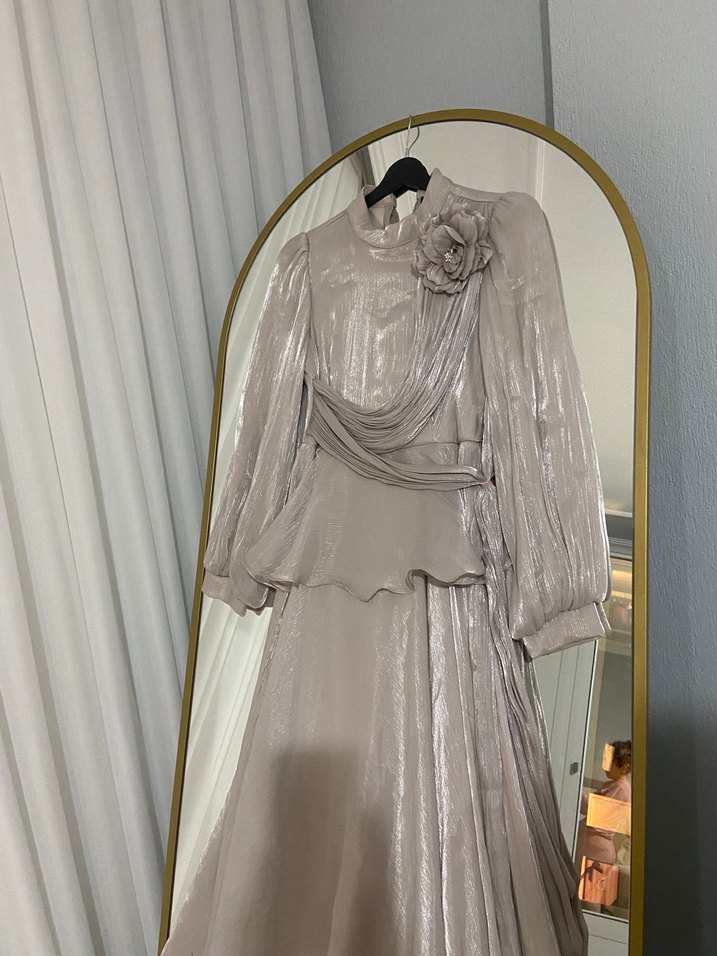 Bej Drapeli Uzun Kadın Abiye Elbise - Görsel 3