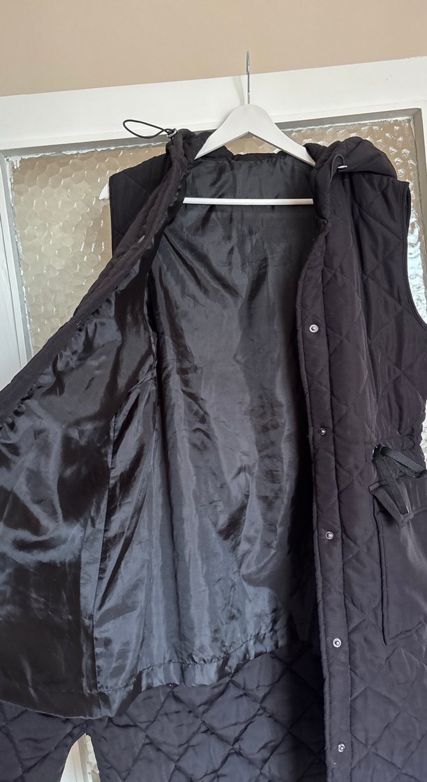 Düğmeli Siyah Midi Kadın Yelek - Görsel 3