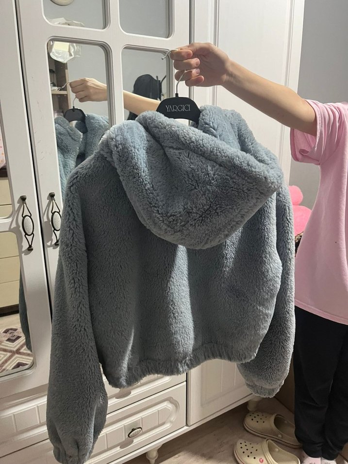 Gri Peluş Kapüşonlu Bebek Mont - Görsel 2