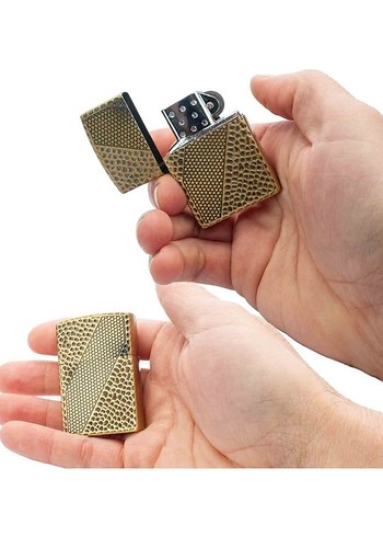 Zippo Tarzı Yılan Timsah Desenli Gazlı Çakmak Bronz Renk Metal - Görsel 3