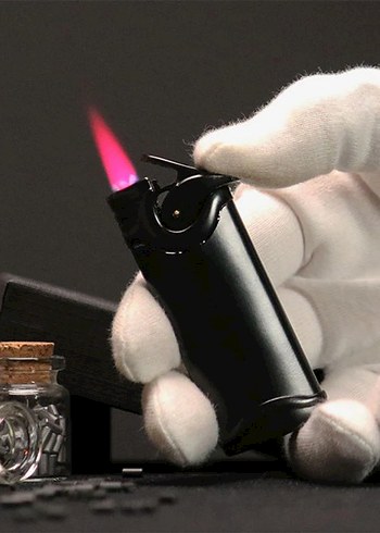 Siyah Mandallı Metal Turbo Gazlı Çakmak - Görsel 4